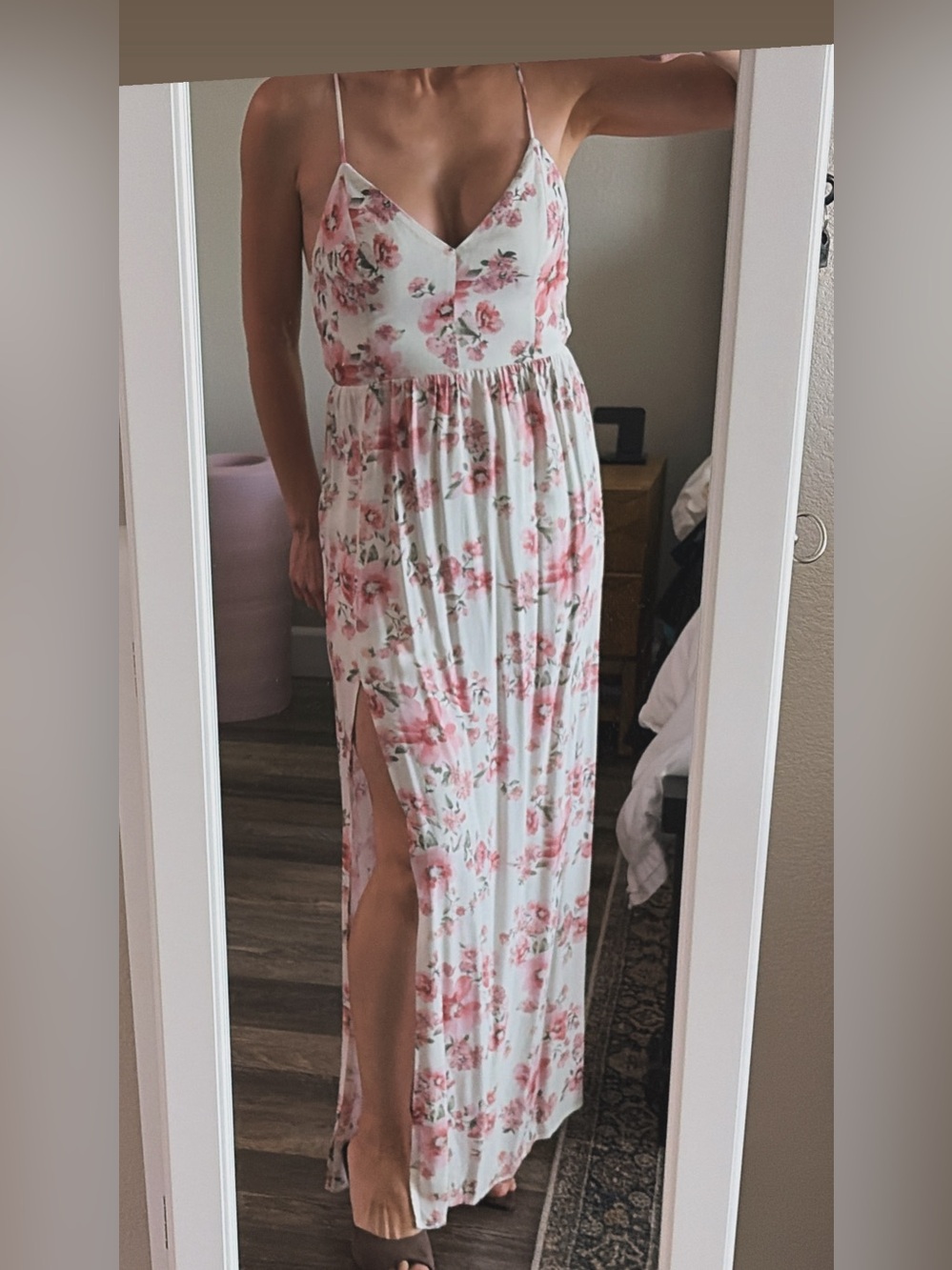 Forever 21 Pink Floral Spaghetti-Strap Maxi Dress